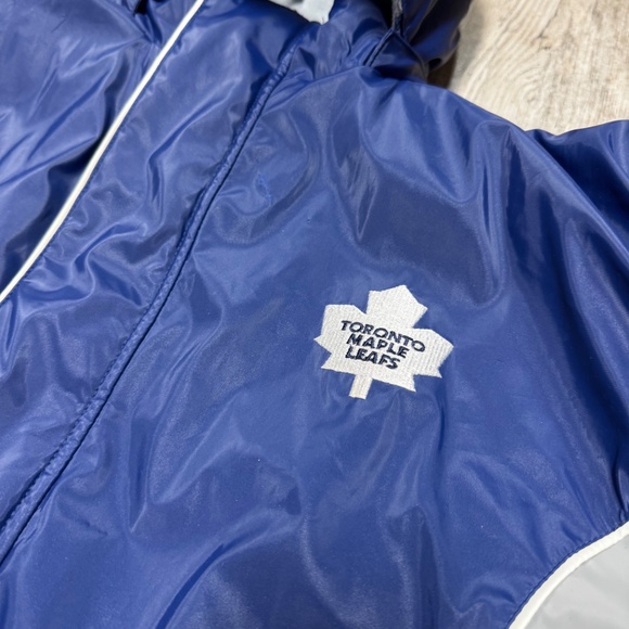 Vintage Reversible Toronto Maple Leafs Jacket - Picture 2 of 10